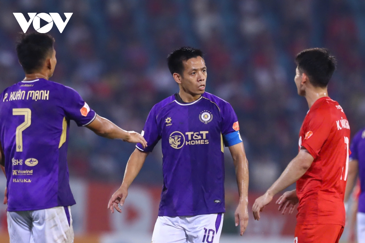 Thể Công Viettel khiến Hà Nội FC tiếp tục lâm nguy ở V-League